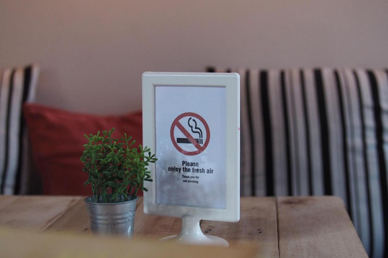 Stay Samed Hostel Koh Samet Екстер'єр фото